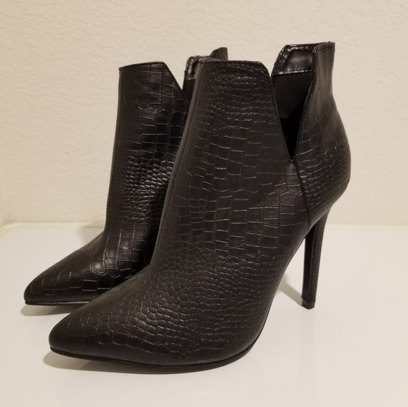 Pointed Toe 4.5" High Heel Ankle Boots - Snake skin Embossed Size 40 /US Sz 8 - Picture 10 of 12